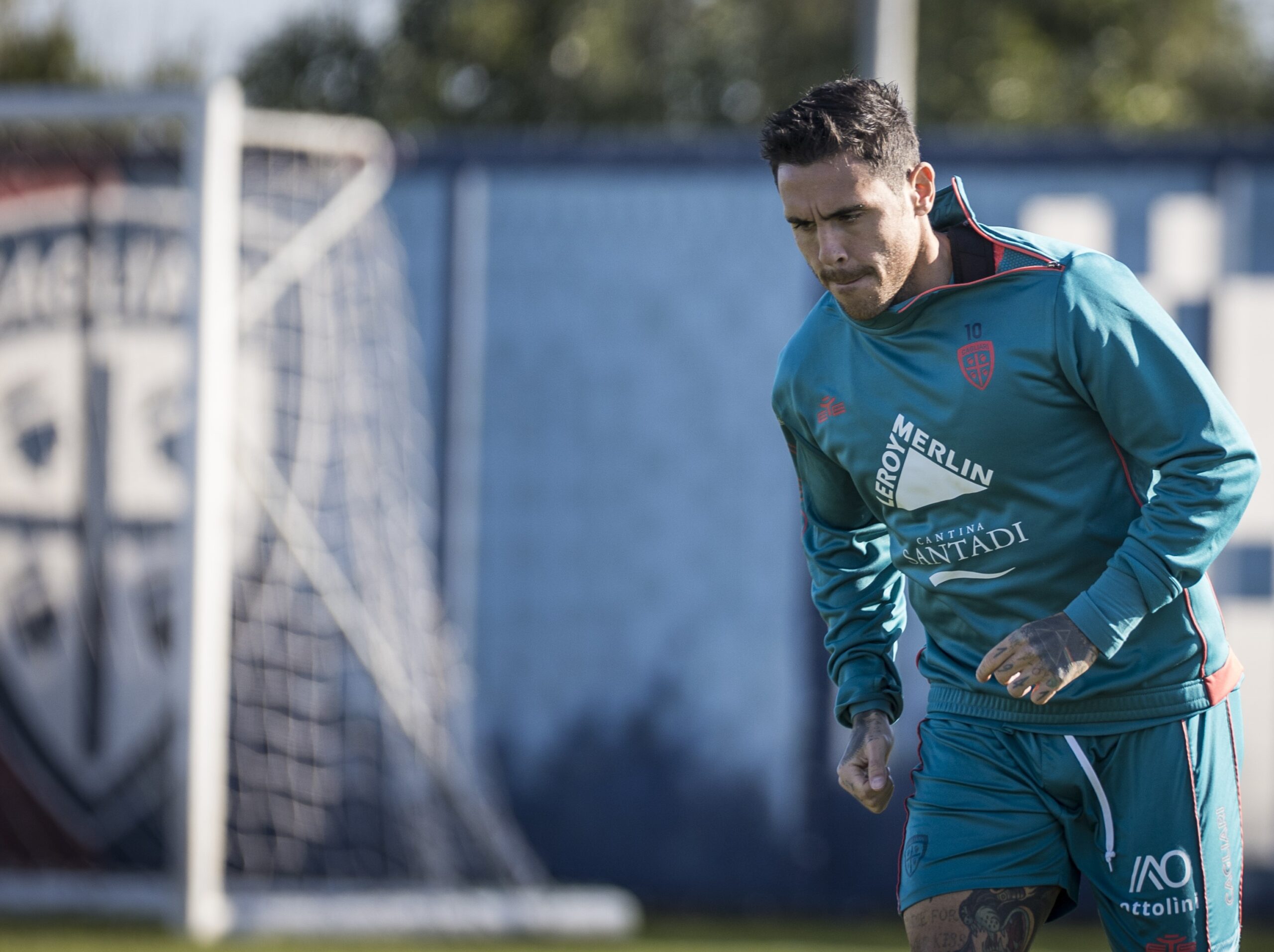 Cagliari Prepares for Monza Match at the CRAI Sport Center