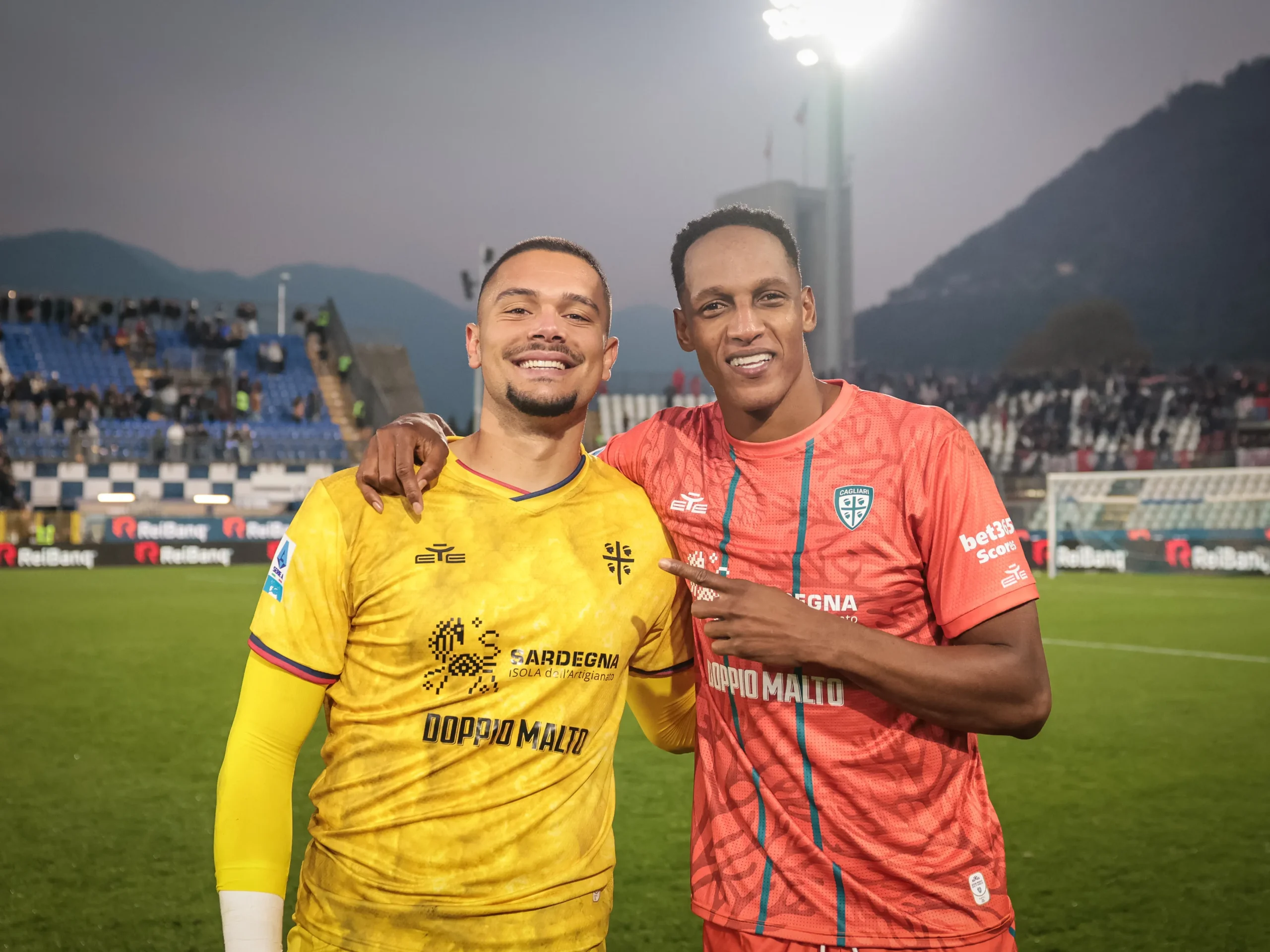 VSP_1030-mina-caprile-copia-scaled