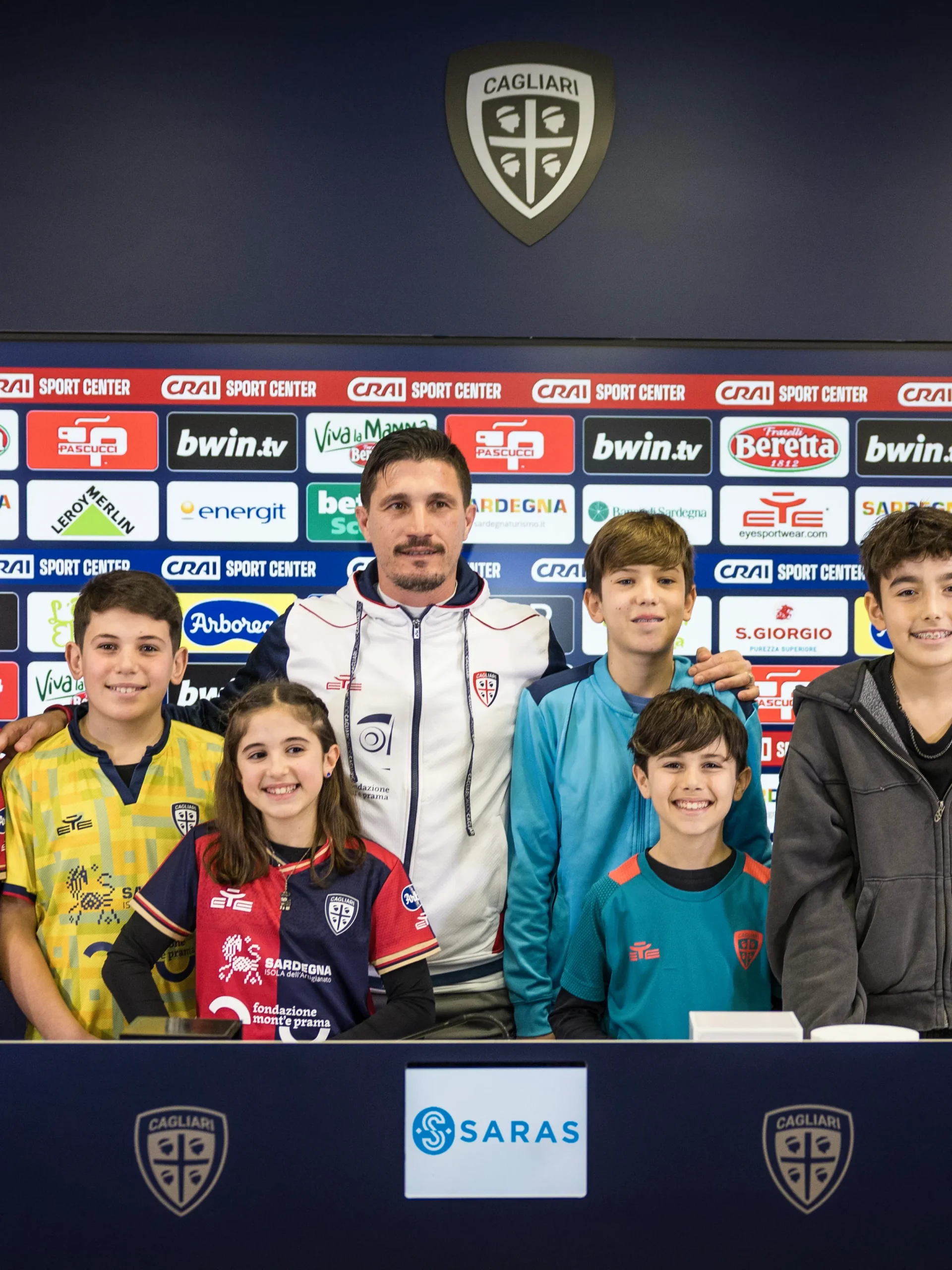 VSPA5545-_1-1-scaled