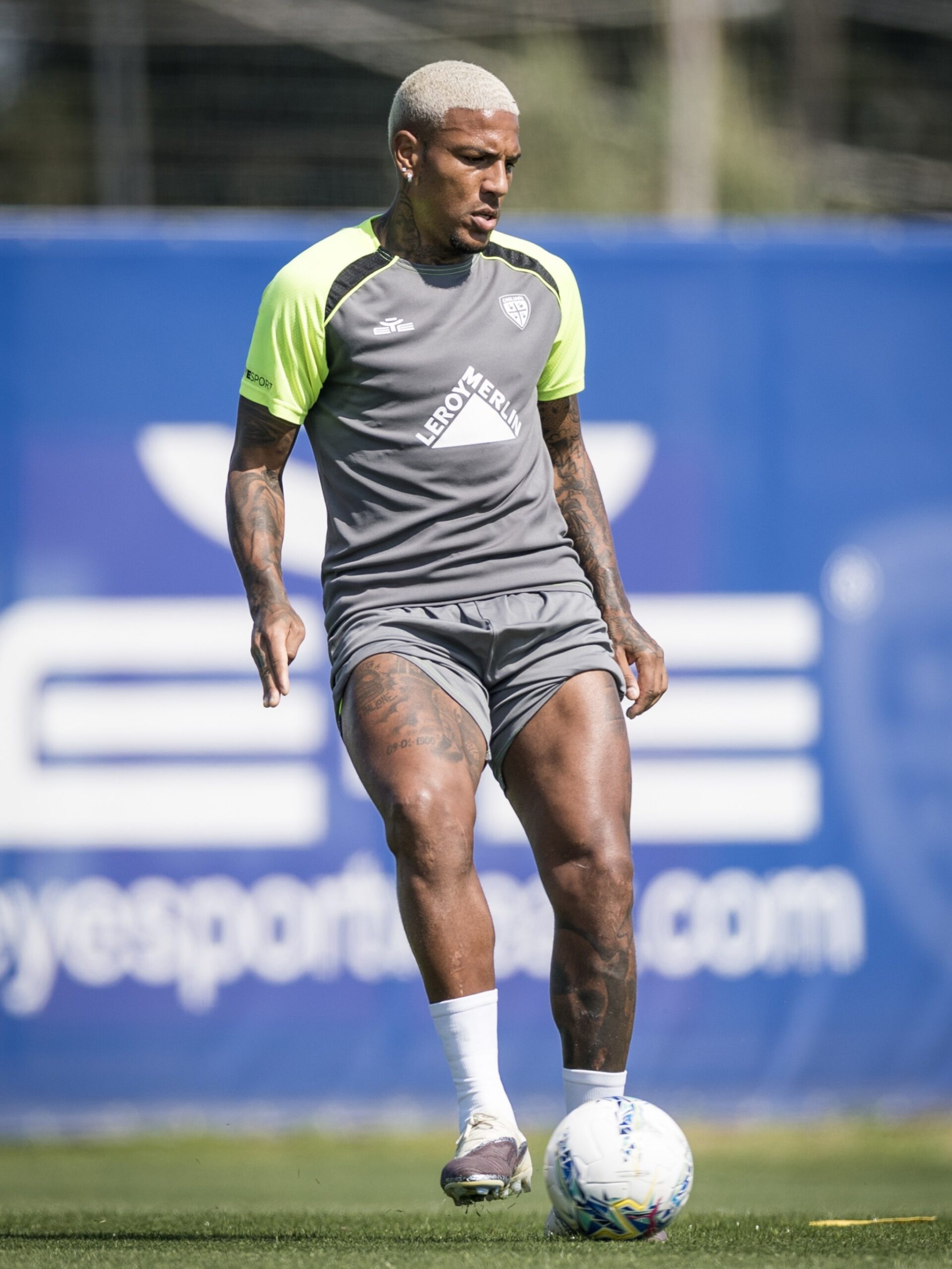 VSR13720-folo_34-scaled