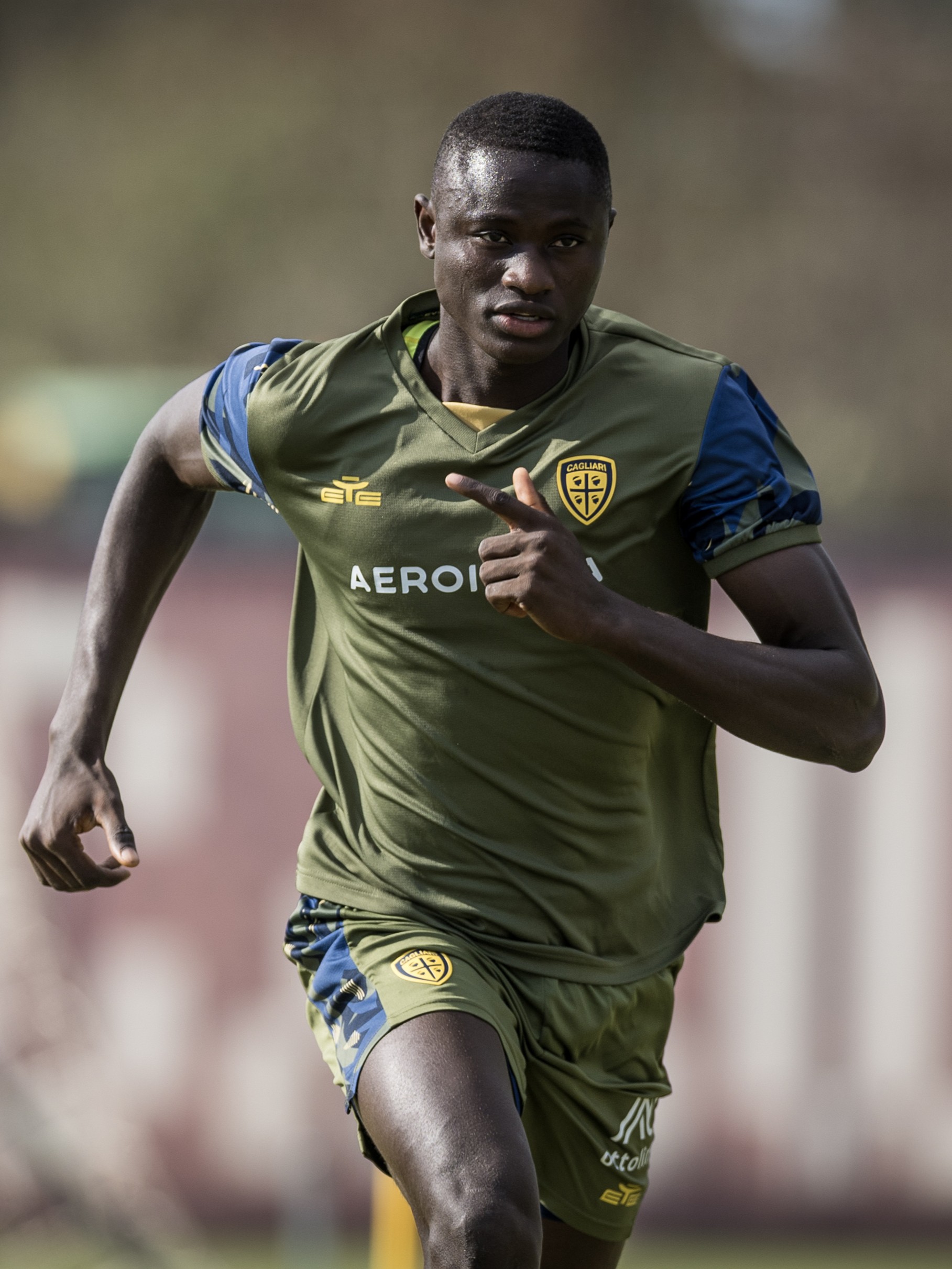 VS__5573-mendy_34